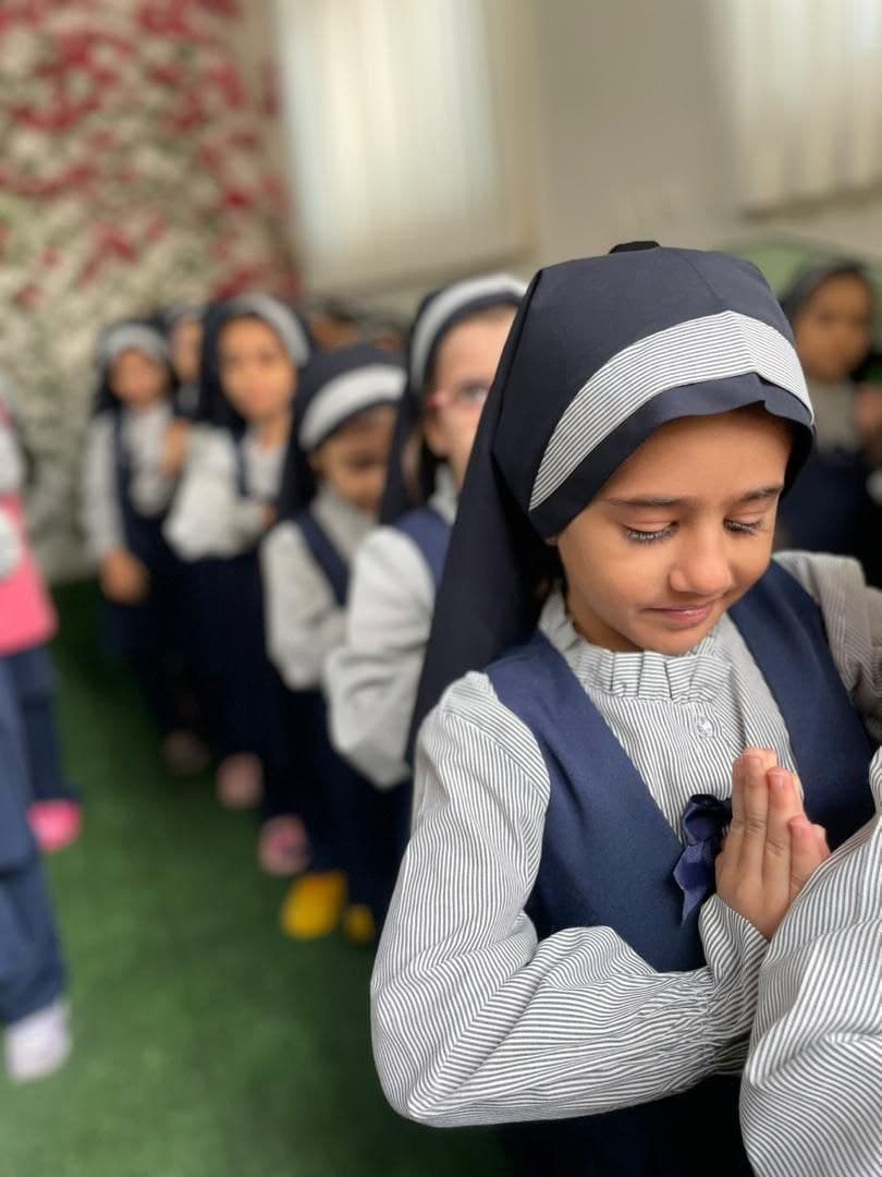 پیش دبستان و دبستان گل نرگس